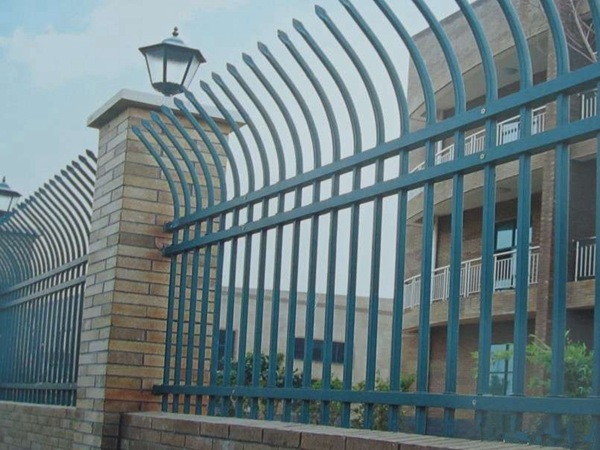 鋅鋼護(hù)欄廠(chǎng)家